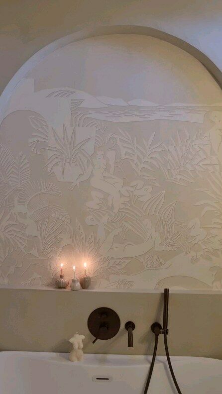 🕯 🕯 🕯  3  A N S  Ma @maison.chrysalide fête sa 3ème bougie !!!  A 3 ans, on est déjà un peu plus grand. 
On a appris à marcher, à tomber, à se relever. 
On a aussi appris à dire oui et parfois non, pour justement préserver sa société et sa pérennité.  Et puis, il y a des choses qui n'ont pas changé depuis le début : l'envie de grandir encore, d'être meilleure et de savoir bien s'entourer pour que le quotidien reste certes dans le challenge mais positif 😀  #architectureinterieure
#decorationinterieur
#investissementimmobilier
#locationmeublee
#lmnp
#ameublementsurmesure 
#ameublement